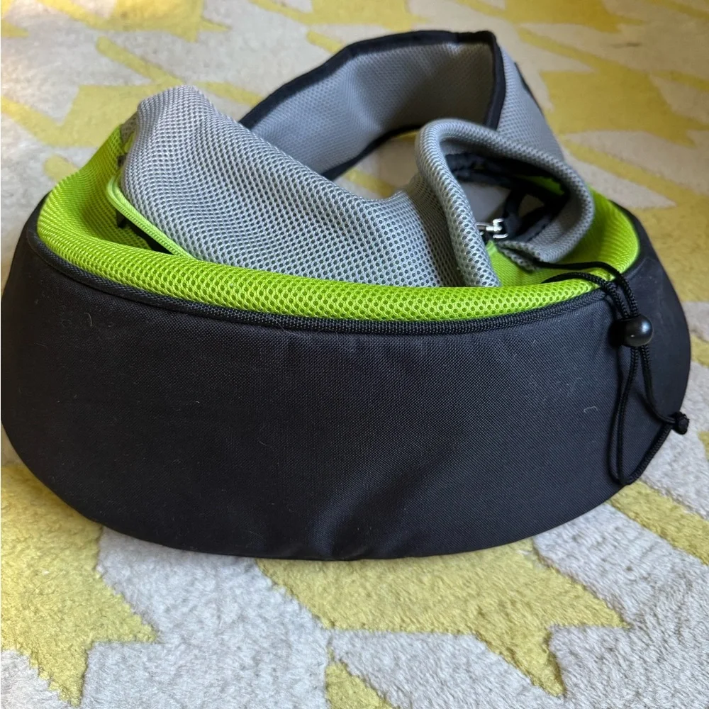 Crossbody-sling small dog carrier